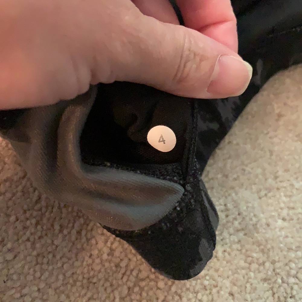 Lululemon Bra - Picture 4 of 5